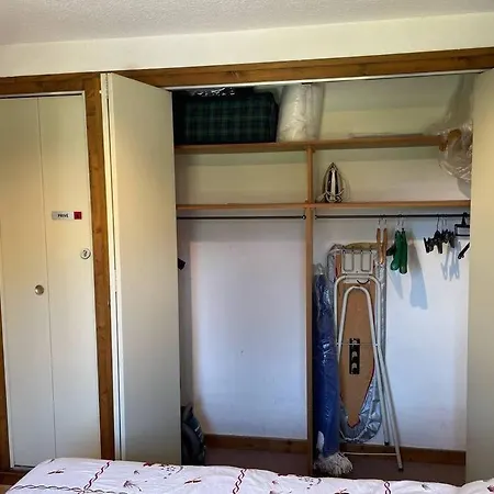 Charming Bright Spacious Village Walk To Lift Hike *